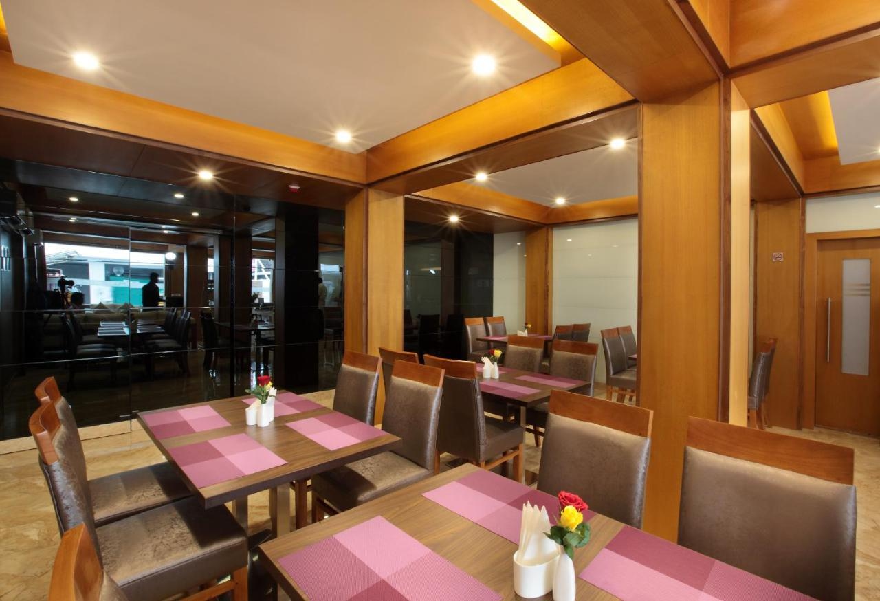 Hotel Park Residency Calicut Kültér fotó